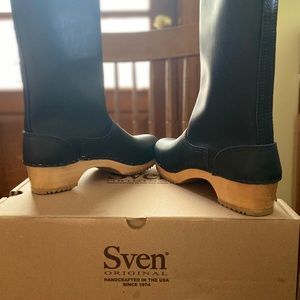 Sven clog boots
